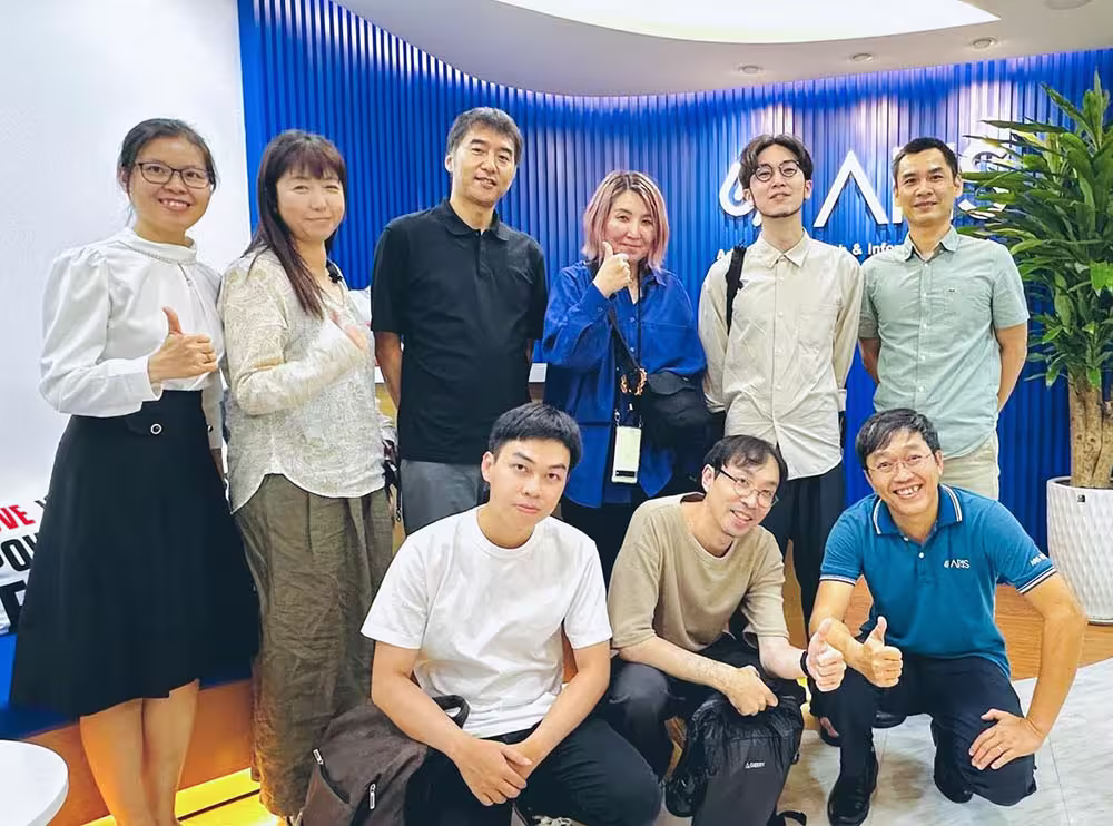 COOPERATION & DEVELOPMENT: PIVOT & ARIS VIETNAM